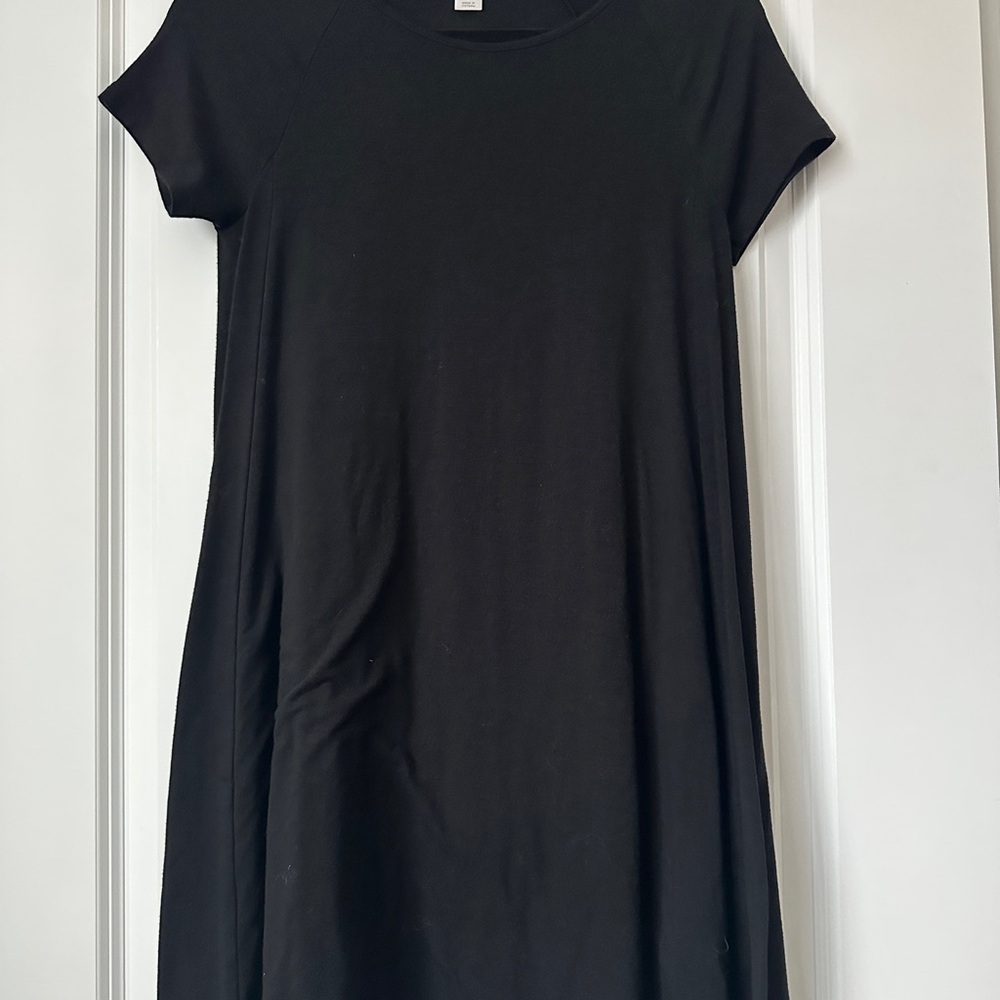 Old Navy Black Mini Dress woman’s short sleeve size small